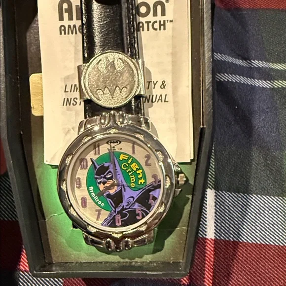 Vintage Batman Themed Black Watch - Picture 2 of 5